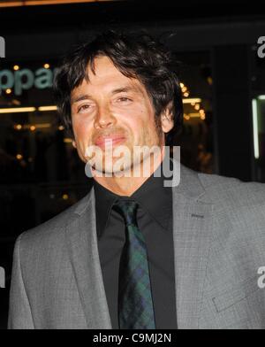 Jason Gedrick at arrivals for LUCK Series Premiere on HBO, Grauman's Chinese Theatre, Los Angeles, CA January 25, 2012. Photo By: Elizabeth Goodenough/Everett Collection Stock Photo