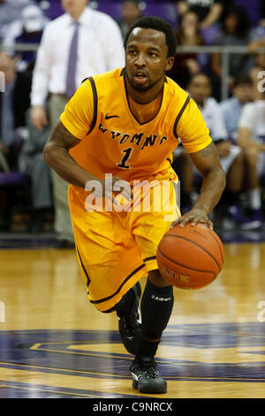 Wyoming-BYU basketball - James Brosher Photography