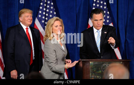 Feb. 2, 2012 - Las Vegas, Nevada, USA -  (L-R) DONALD TRUMP, ANN ROMNEY and Republican presidential candidate, former Massachusetts Gov. MITT ROMNEY, acknowledge guests during a news conference held by Trump to endorse Mitt Romney for president at the Trump International Hotel & Tower Las Vegas Febr Stock Photo