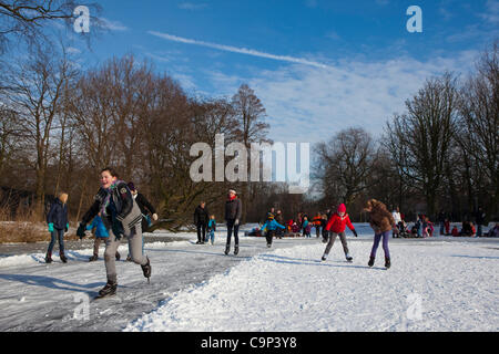 Big freeze: People ice skating in the Vondelpark, Amsterdam, February ...