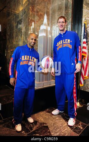 Feb. 13, 2012 - Manhattan, New York, U.S. - Harlem Globetrotter FLIGHT ...