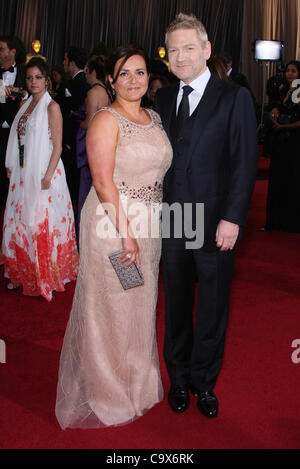 LINDSAY BRUNNOCK & KENNETH BRANAGH THE 84TH ACADEMY AWARDS ARRIVALS LOS ANGELES CALIFORNIA USA 26 February 2012 Stock Photo