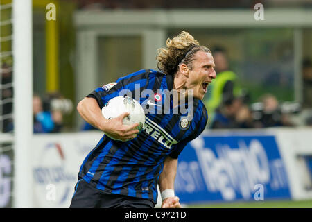 Diego Forlan (Inter), MARCH 4, 2012 - Football / Soccer : Diego Forlan of Inter celebrates thier 2nd goal during the Italian 'Serie A' match between Inter Milan 2-2 Calcio Catania at Stadio Giuseppe Meazza in Milan, Italy. (Photo by Enrico Calderoni/AFLO SPORT) [0391] Stock Photo