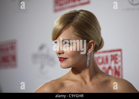 Mena Suvari at the Australian premiere of American Pie : Reunion