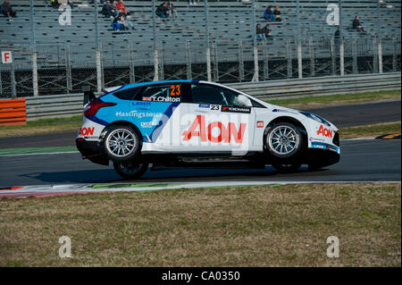 WTCC 2012 Race 1 Monza 11 th March 2012 Tom Chilton Ford Focus drives on two wheels Stock Photo