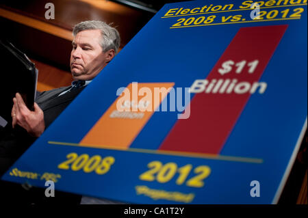 March 21, 2012 - Washington, District of Columbia, U.S. - Senator SHELDON WHITEHOUSE (D-RI) looks over his notes during a press conference to announce new legislation ''to blunt the worst effects'' of the Supreme Court's Citizens United v. Federal Election Commission decision on Capitol Hill Wednesd Stock Photo