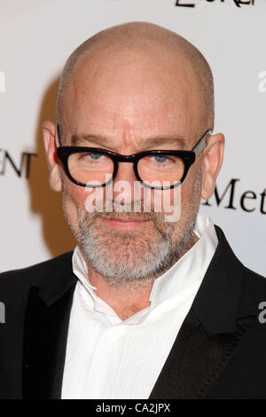 March 26, 2012 - Ny, New York, U.S. - Singer MICHAEL STIPE attends the Yves Saint Laurent sponsors The Metropolitan Operas 'Manon' held at The Metropolitan Opera House at Lincoln Center. (Credit Image: © Nancy Kaszerman/ZUMAPRESS.com) Stock Photo