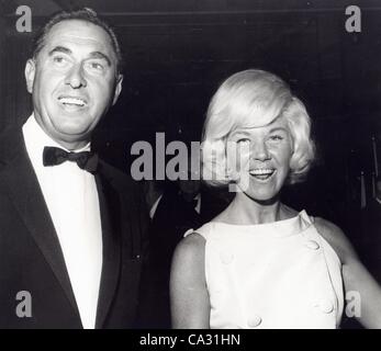 DORIS DAY with her husband Marty Melcher at the premiere of The Thrill of It All , The Village Theatre in Westwood , California 1963.Supplied by   Photos, inc.(Credit Image: Â© Supplied By Globe Photos, Inc/Globe Photos/ZUMAPRESS.com) Stock Photo