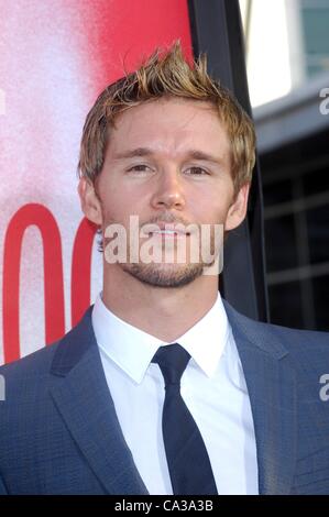 Ryan Kwanten at arrivals for TRUE BLOOD Season 5 Premiere, Cinerama Dome at The Arclight Hollywood, Los Angeles, CA May 30, 2012. Photo By: Elizabeth Goodenough/Everett Collection Stock Photo