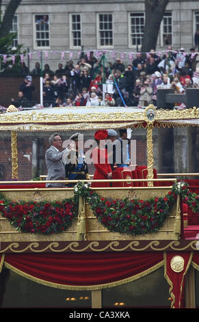 London, UK. 2rd June 2012  Members of the royal family seen on the 'The Spirit of Chartwell' during the DIamond Jubilee river pageant. Stock Photo