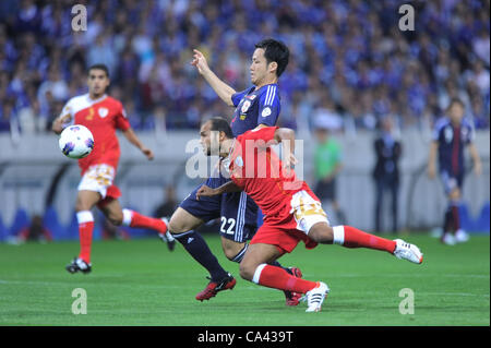 (T-B) Maya Yoshida (JPN), Jaber Al Owaisi (OMA), JUNE 3, 2012 - Football / Soccer : 2014 FIFA World Cup Asian Qualifiers Final round Group B match between Japan 3-0 Oman at Saitama Stadium 2002 in Saitama, Japan. (Photo by Takahisa Hirano/AFLO) Stock Photo