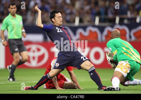 Maya Yoshida (JPN),  June 3, 2012 - Football / Soccer :  FIFA World Cup Brazil 2014 Asian Qualifier Final Round, Group B  match between Japan 3-0 Oman  at Saitama Stadium 2002, Saitama, Japan.  (Photo by Daiju Kitamura/AFLO SPORT) [1045] Stock Photo