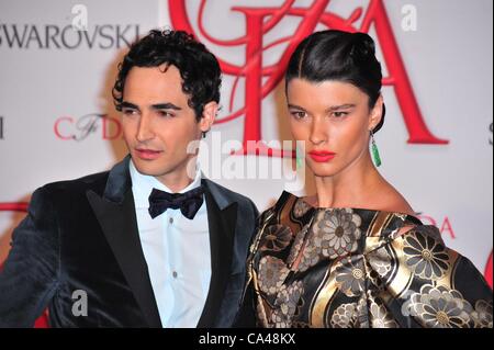 Zac Posen, Crystal Renn at arrivals for 2012 CFDA Fashion Awards, Alice Tully Hall at Lincoln Center, New York, NY June 4, 2012. Photo By: Gregorio T. Binuya/Everett Collection Stock Photo