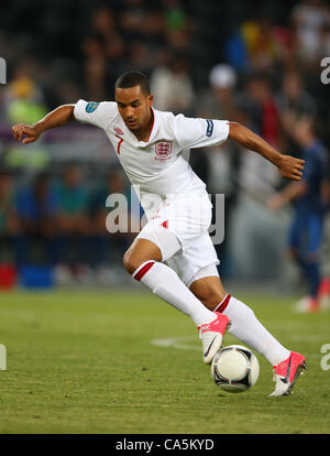 THEO WALCOTT ENGLAND & ARSENAL FC DONBASS ARENA DONETSK UKRAINE UKRAINE 11 June 2012 Stock Photo