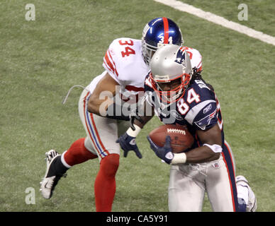 Oct 2, 2011; Oakland, CA, USA; New England Patriots wide receiver Deion  Branch (84) warms up before the game against the Oakland Raiders at O.co  Coliseum. New England defeated Oakland 31-19 Stock Photo - Alamy