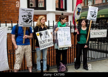 London, UK. 20th June, 2012. Protestors outside of the Ecuadorian Embassy in London. The Wikileaks Founder Julian Assange is there to seek asylum to Ecuador. Stock Photo
