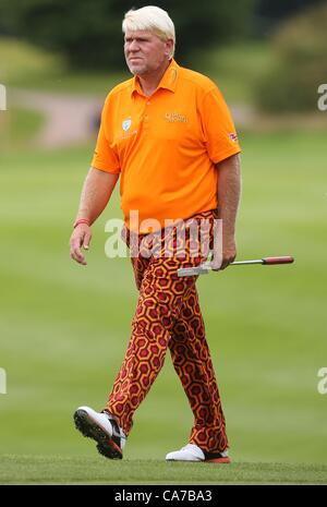 21.06.2012. Pulheim, Cologne, Germany. US golfer John Daly wears bright, patterned trousers during the International open at golf club Gut Laerchenhof in Pulheim near Cologne, Germany, 21 June 2012. World class golfers of the European Tour compete in the tournament from 19 till 24 June 2012. Stock Photo