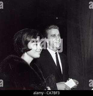 LESLIE NIELSEN with wife.Supplied by Photos inc.(Credit Image: Â ...