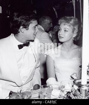 ANTHONY PERKINS with Venetia Stevenson at Pride premiere.Supplied by   Photos inc.(Credit Image: Â© Supplied By Globe Photos Inc/Globe Photos/ZUMAPRESS.com) Stock Photo