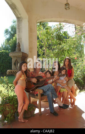 Aug 02, 2003; Tarzana , CA, USA; Actor DAVID CARRADINE with his wife