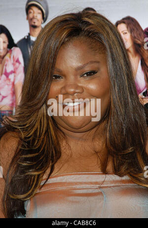 May 18, 2004 - Hollywood, California, USA - Mo' Nique at the 'Soul Plane' Premiere at the Mann Village Theatre. Stock Photo