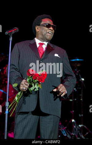 Aug. 25, 2010 - Morrison, Colorado, U.S. - Legendary soul/gospel singer, and Rock and Roll Hall of Fame inductee, AL GREEN performs during the B.B. King Blues Festival at Red Rocks Amphitheater. (Credit Image: © Don Senia Murray/ZUMApress.com) Stock Photo