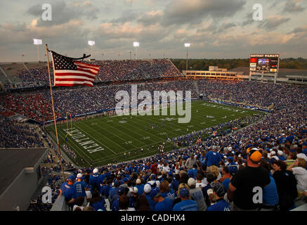 Sept. 11, 2010 - Lexington, Kentucky, USA -  The University of Kentucky played Western Kentucky University at Commonwealth Stadium. Kentucky won the game, 63-28. (Credit Image: © David Stephenson/ZUMApress.com) Stock Photo