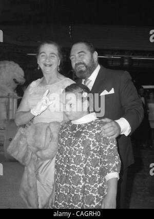 Feb. 4, 2008 - Hollywood, California, U.S. - # 5172.SEBASTIAN CABOT WITH WIFE KAY AND DAUGHER ANNETTE CABOT.JUNGLE BOOK PREMIERE AT GRAUMAN'S CHINESE THEATRE IN LOS ANGELES 10-18-1976.(Credit Image: Â© Phil Roach/Globe Photos/ZUMAPRESS.com) Stock Photo
