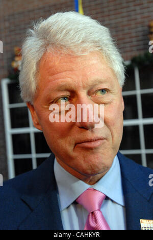 Dec. 8, 2007 - Charleston, South Carolina, USA - Former President BILL CLINTON tours the MUSC Childrens spending time with patients at the hospital after he hosted a healthcare roundtable speaking with hospital admistrative personal and medical doctors at the MUSC Childrens Hospital.  Former Preside Stock Photo