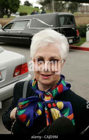 Jan 23, 2008 - Los Angeles, CA, USA -   SHIRLEY JONES  arrives at the funeral for Suzanne Pleshette who passed away January 20, 2008 at her home. The service was held at Hillside Memorial Park and Mortuary.  Photo by Jonathan Alcorn/ZUMA Press. © Copyright 2008 by Jonathan Alcorn Stock Photo