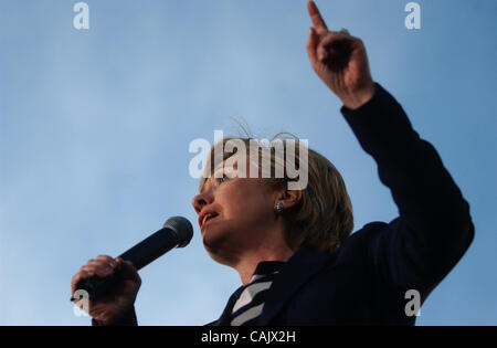 Senator and democratic presidential candidate, Hillary Clinton, speaks at a rally for her campaign, Sunday, Sept. 30, 2007, in Oakland, Calif. An estimated 14,000 people attended the block party and rally. (Joanna Jhanda/Contra Costa Times) Stock Photo