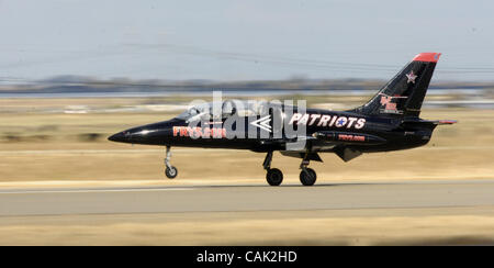 One of the Patriot Jet flying team lands at the Byron Airport, in Byron Calif., before landing on Friday Oct. 5, 2007. The team that is located at the Byron Airport had just returned from a practice run of their Fleet Week air show over the San Francisco Bay.  They will perform their show on both Sa Stock Photo