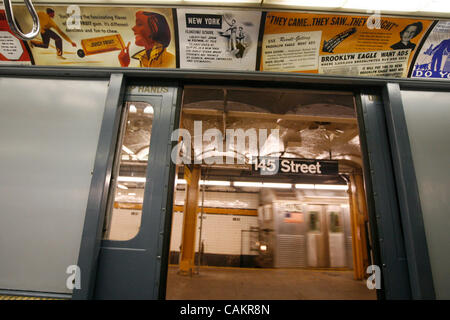 Sep 10, 2007 - Manhattan, NY, USA - Vintage advertisements decorate one of the cars of a pre-WWII subway train, made up of historic R1 cars, to commemorate the 75th anniversary of the A Train and IND (Independent Subway Services) subway opening in Manhattan, NY, on Monday, September 10, 2007. The si Stock Photo