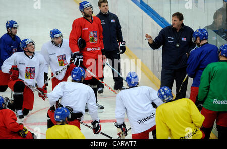 Czech coach Alois Hadamczik, right, is seen during the training Stock Photo: 41092486 - Alamy