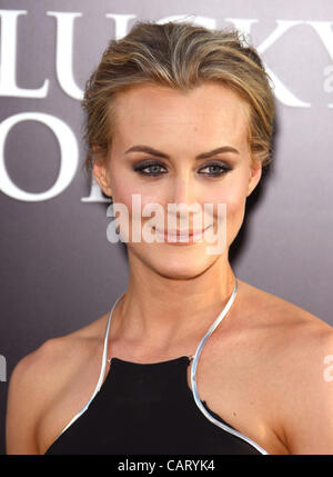 TAYLOR SCHILLING THE LUCKY ONE. LOS ANGELES PREMIERE HOLLYWOOD LOS