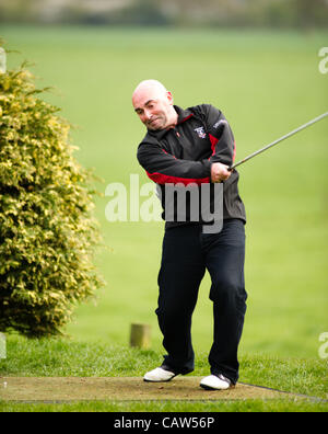 20.04.2012 Solihull, England. Former Coventry City Players play a round of golf at the Nailcote Hall Par 3 course before their 25 year FA Cup Celebrations. Micky Gynn in action at the Nailcote Hall golf course. Stock Photo