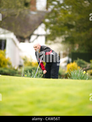 20.04.2012 Solihull, England. Former Coventry City Players play a round of golf at the Nailcote Hall Par 3 course before their 25 year FA Cup Celebrations. Micky Gynn in action at the Nailcote Hall golf course. Stock Photo