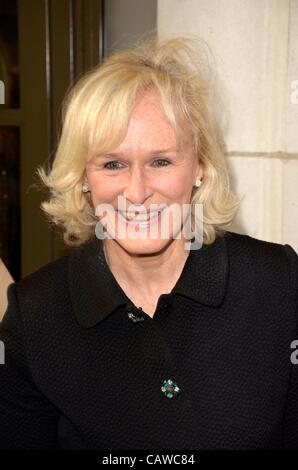 Glenn Close at arrivals for THE COLUMNIST Opening Night on Broadway, Samuel J. Friedman Theatre, New York, NY April 25, 2012. Photo By: Eric Reichbaum/Everett Collection Stock Photo