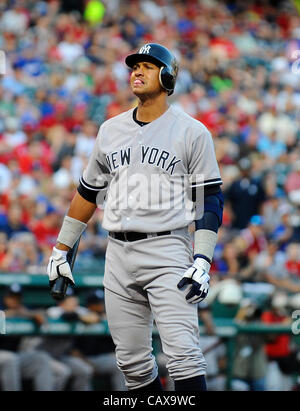 New York Yankees' Alex Rodriguez points to the crowd during a break at  their spring training camp in Tampa, Florida March 2, 2004. (UPI  Photo/Frank Polich Stock Photo - Alamy