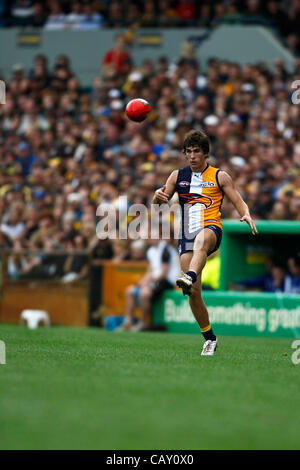 06.05.2012 Subiaco, Australia. West Coast v North Melbourne. Andrew Gaff in action during the Round 6 game played at  Patersons Stadium. Stock Photo