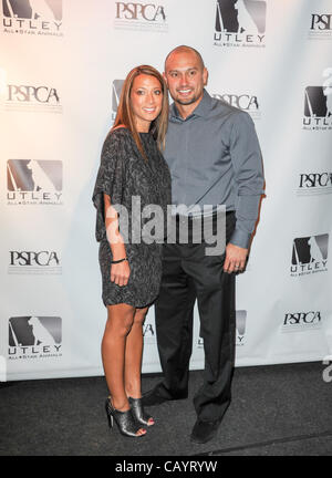 Melissa Smith and Shane Victorino The Hamels Foundation's First Annual  Fundraising Event to provide assistance to Inner City Stock Photo - Alamy