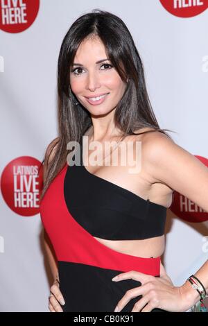 Giselle Blondet at arrivals for Univision Network Upfronts Reception, Cipriani Restaurant 42nd Street, New York, NY May 15, 2012. Photo By: Andres Otero/Everett Collection Stock Photo