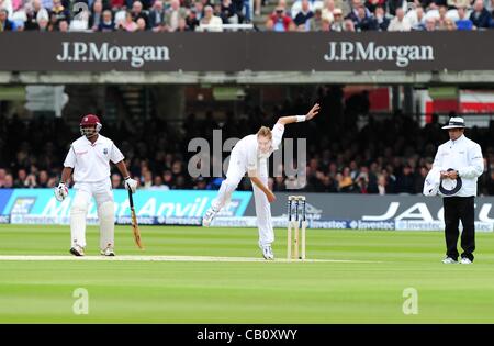 17.05.2012 London, England.  Stuart Broad in action during the First Test between England and West Indies from Lords. Stock Photo