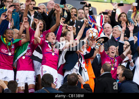 Lyon team group, MAY 17, 2012 - Football / Soccer : Lyon players Stock ...