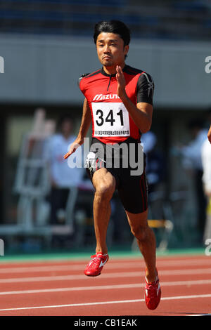 Shingo Suetsugu,  MAY 19, 2012 - Athletics :  The 54th East Japan Industrial Athletics Championship  Men's 100m  at Kumagaya Sports Culture Park Athletics Stadium, Saitama, Japan.  (Photo by YUTAKA/AFLO SPORT) [1040] Stock Photo