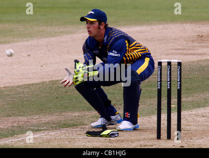 20.05.12 The Brit Oval, London, ENGLAND: Phil Mustard of Durham County Cricket in action during Clydesdale Bank Pro40 between Surrey Tigers  and Durham Dynamos at The Brit Oval Stadium on May 20, 2012 in London, England. Stock Photo