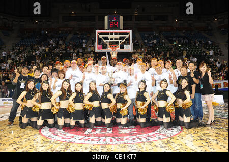 Golden Kings team group (Ryukyu Golden Kings), MAY 20, 2012 - Basketball : bj-league 2011-2012 Season Playoff Finals, Final Match between Hamamatsu Higashimikawa Phoenix 73-89 Ryukyu Golden Kings at Ariake Coliseum, Tokyo, Japan. (Photo by Atsushi Tomura/AFLO SPORT/bj-league) [1035] Stock Photo