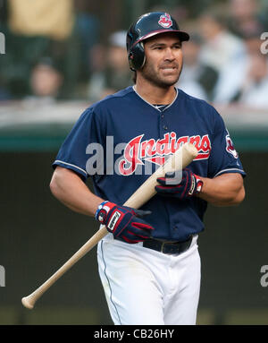 CLEVELAND, OH USA - MAY 22:  Cleveland Indians left fielder Johnny Damon (33) walks off the field after striking out against the Detroit Tigers at Progressive Field in Cleveland, OH, USA on Tuesday, May 22, 2012. Stock Photo