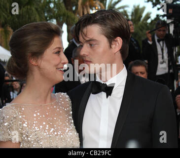 ALEXANDRA MARIA LARA & SAM RILEY ON THE ROAD PREMIERE CANNES FILM FESTIVAL 2012 PALAIS DES FESTIVAL CANNES FRANCE 23 May 2012 Stock Photo