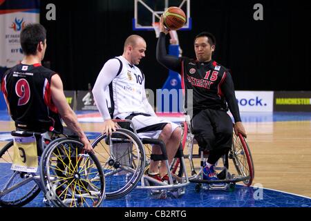 26.05.2012 Manchester, England. Germany and Japan in action during the Wheelchair Basketball at BT Paralympic World Cup from Sportscity. Germany beat Japan 63-49 thanks to an 18-point performance from Andre Bienek Stock Photo